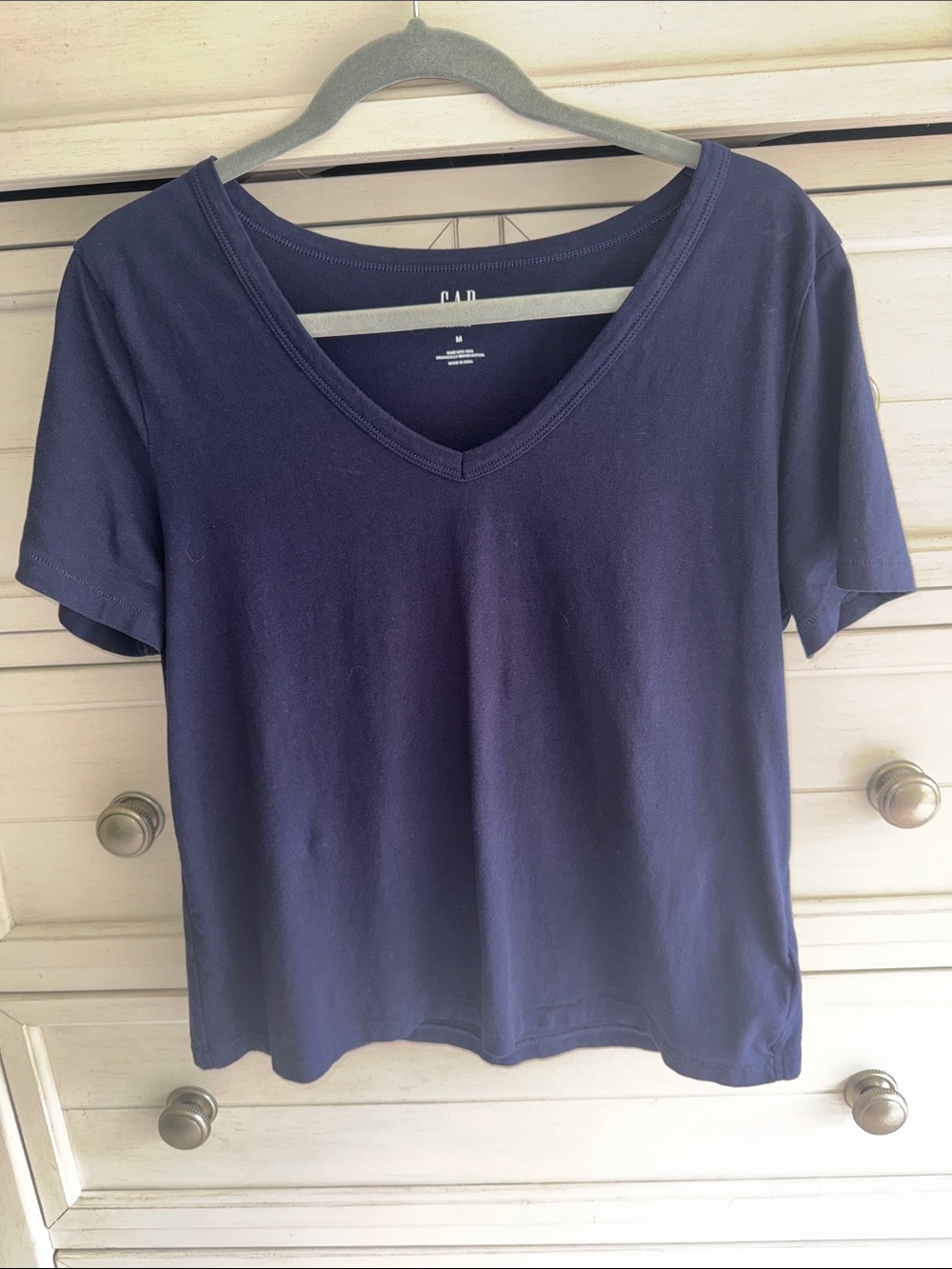 GAP Women's Dark Navy V-Neck Short Sleeve Tee SZ M